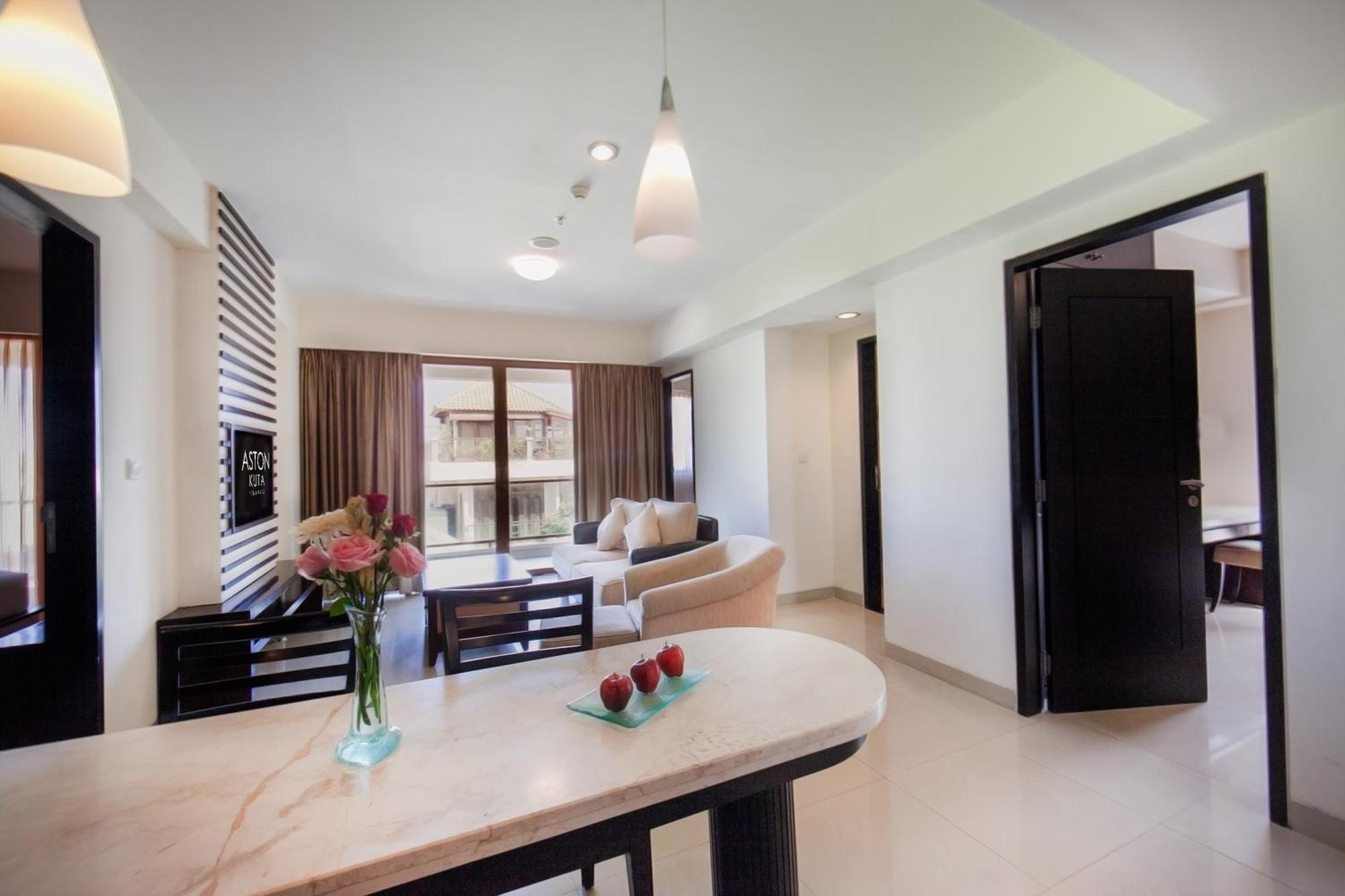 Aston Kuta Hotel And Residence Екстериор снимка
